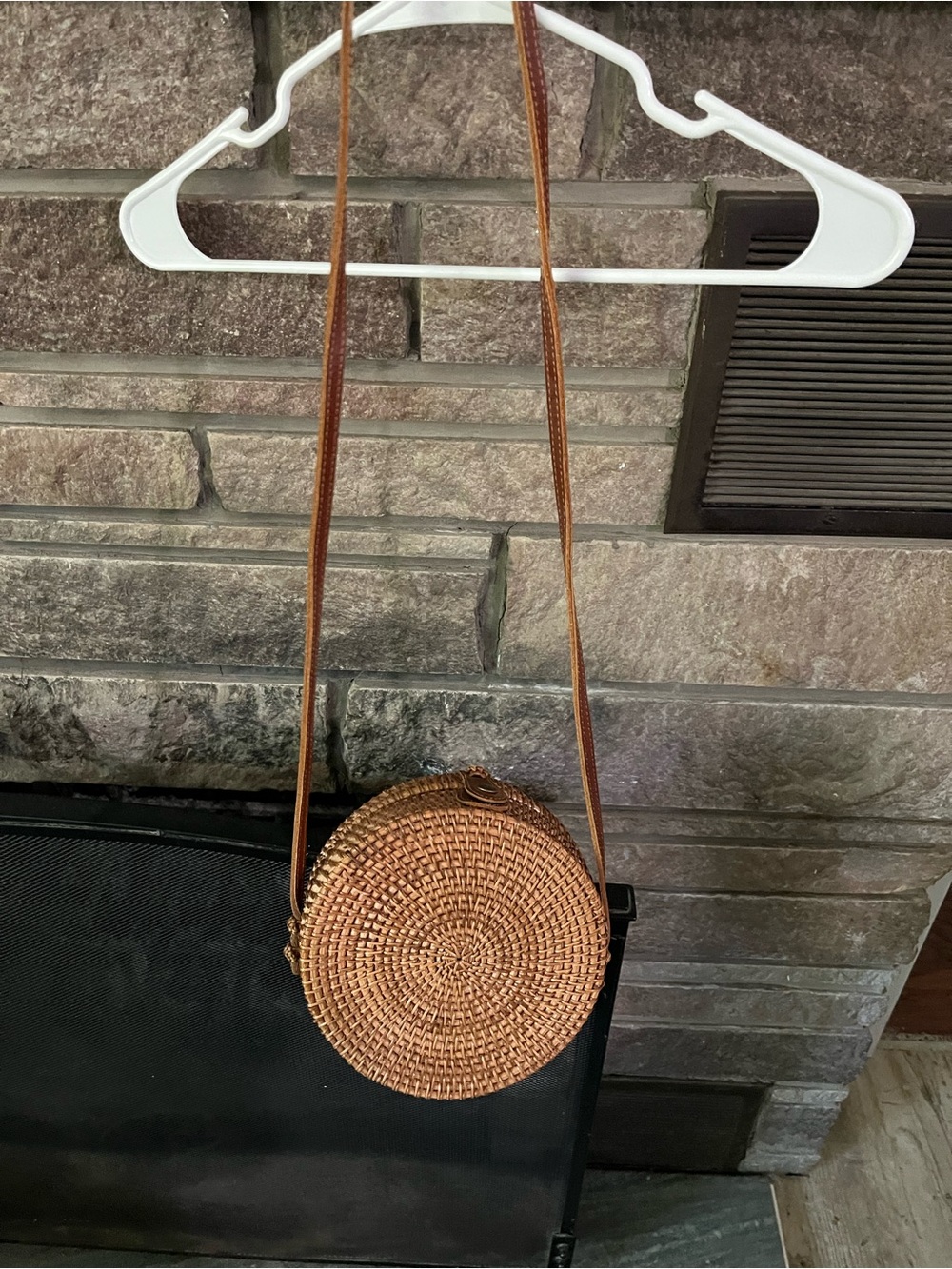 Woven Round Crossbody Bag - Brown